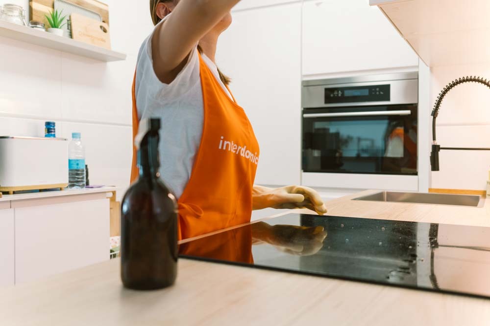 Oportunidades en las franquicias de servicios asistenciales y cuidado personal en España: un sector en auge